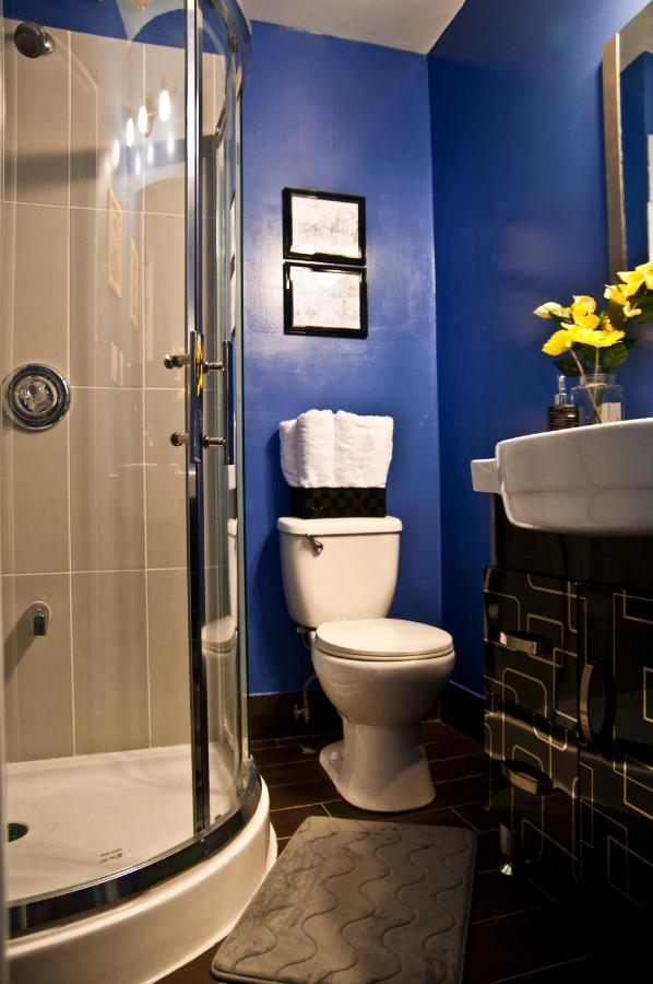 Colour Cube Guest House Toronto Downtown East Buitenkant foto
